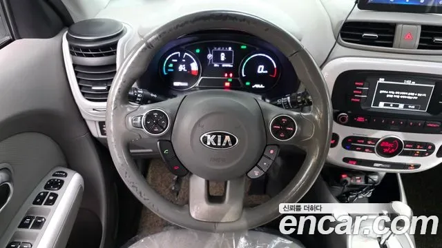 Kia Soul EV, 2017 — фото 13
