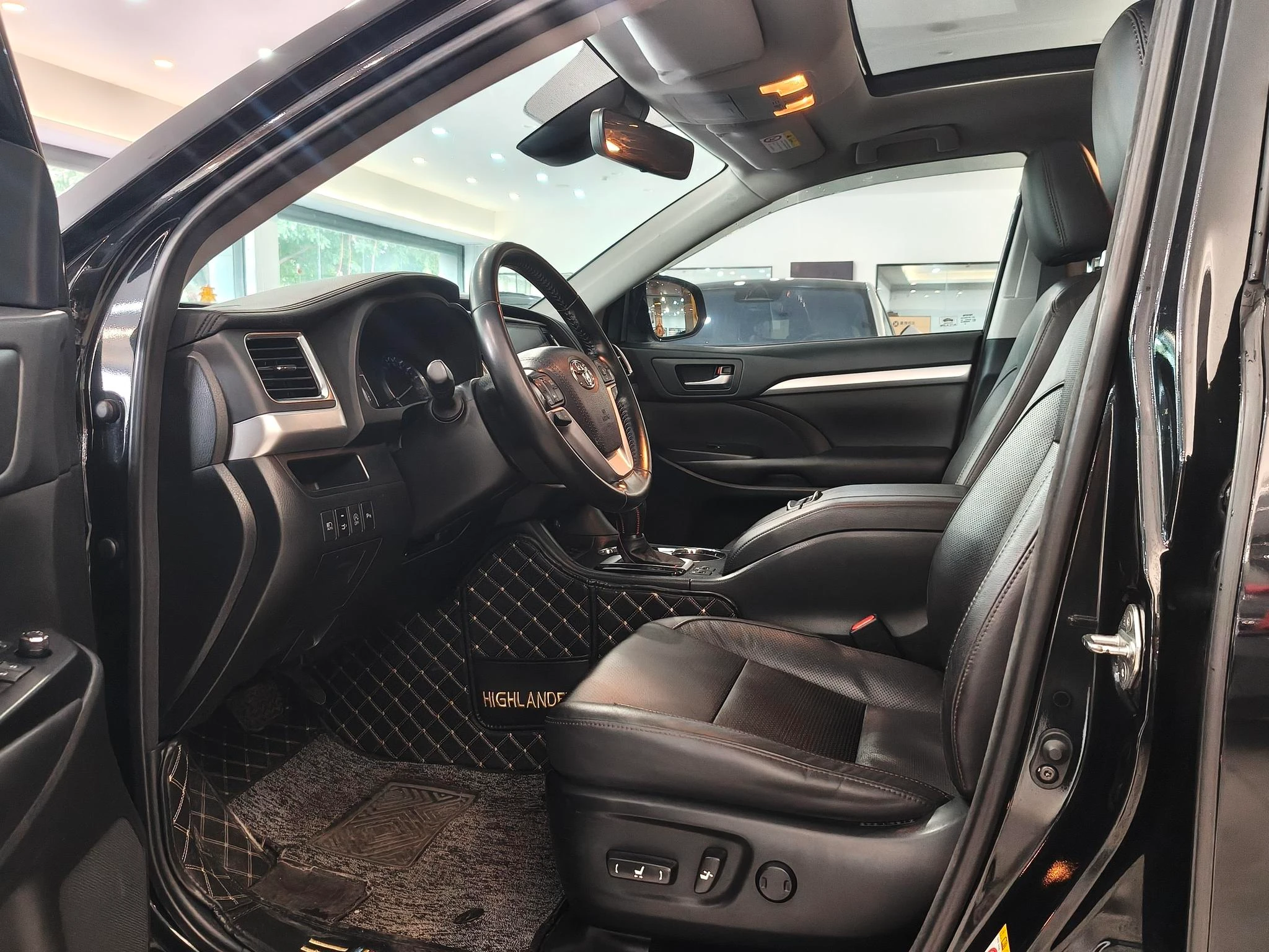 Toyota Highlander, 2018 — фото 12