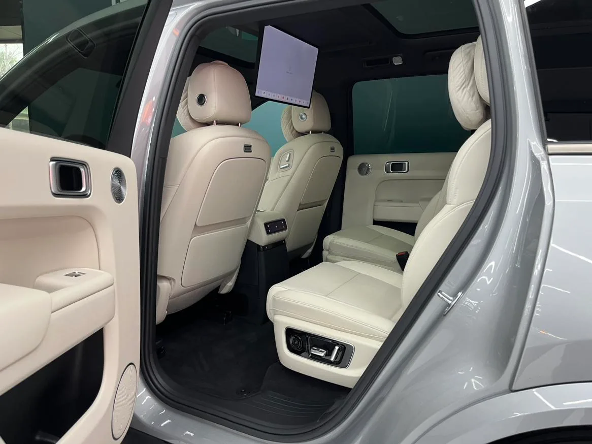 Li Auto Ideal L9, 2025 — фото 10