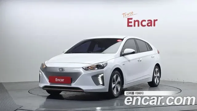 Hyundai Ioniq Ionic Electric