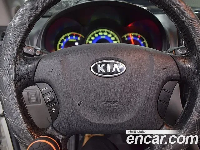 Kia Canival Carnival R, 2010 — фото 10