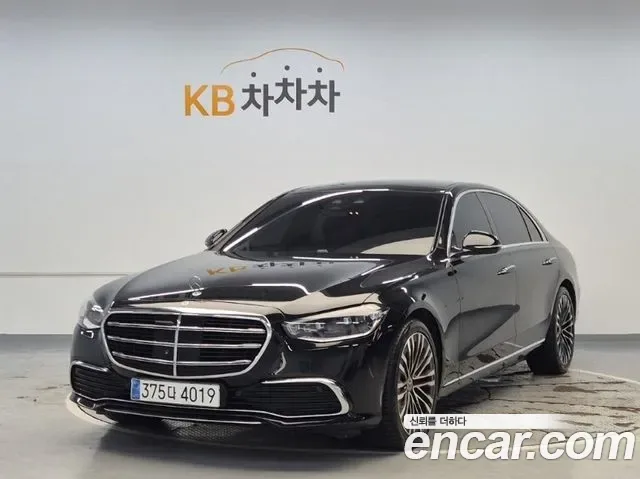 Mercedes-Benz S-Class W223