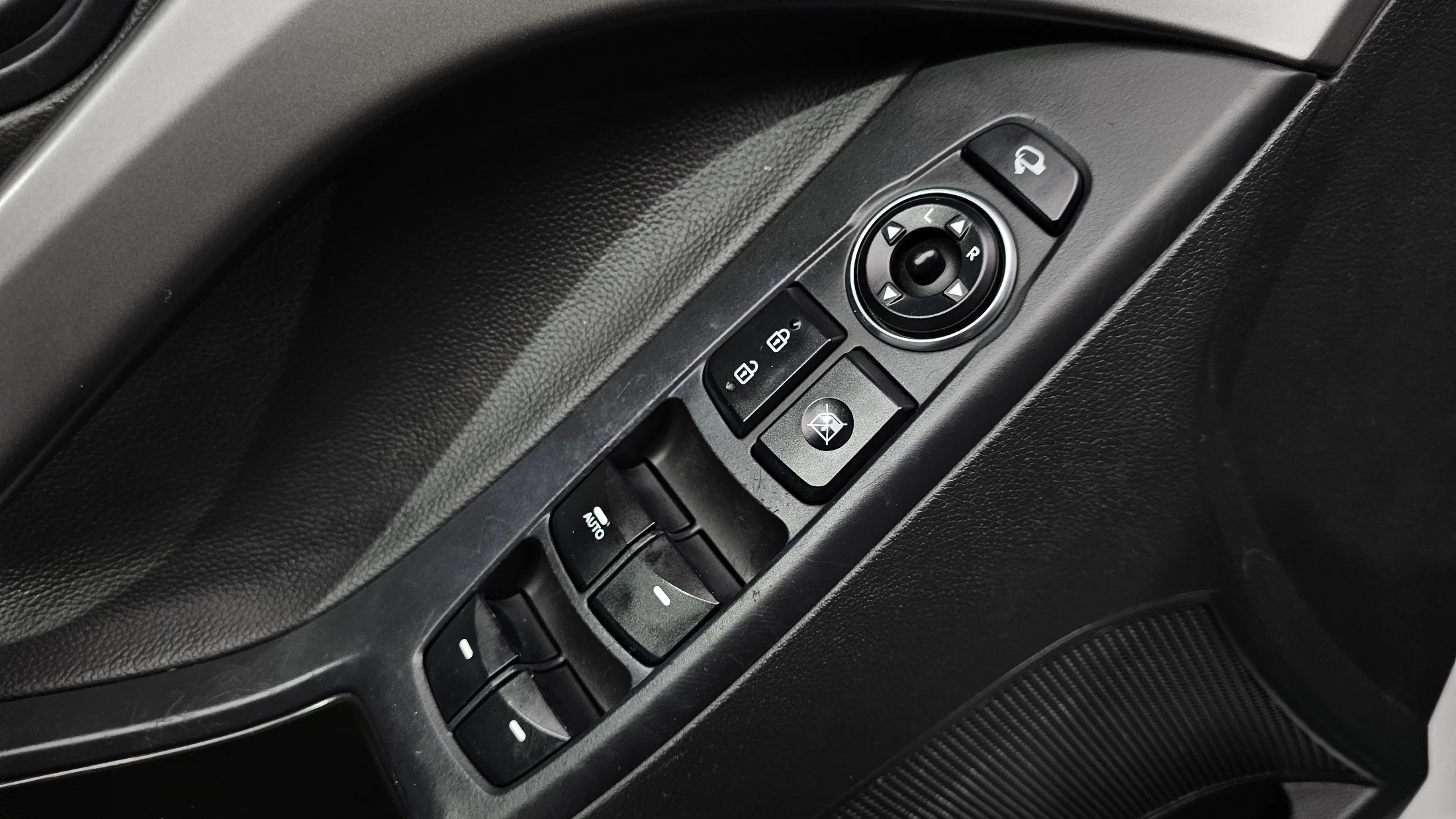 Hyundai Avante, 2013 — фото 17