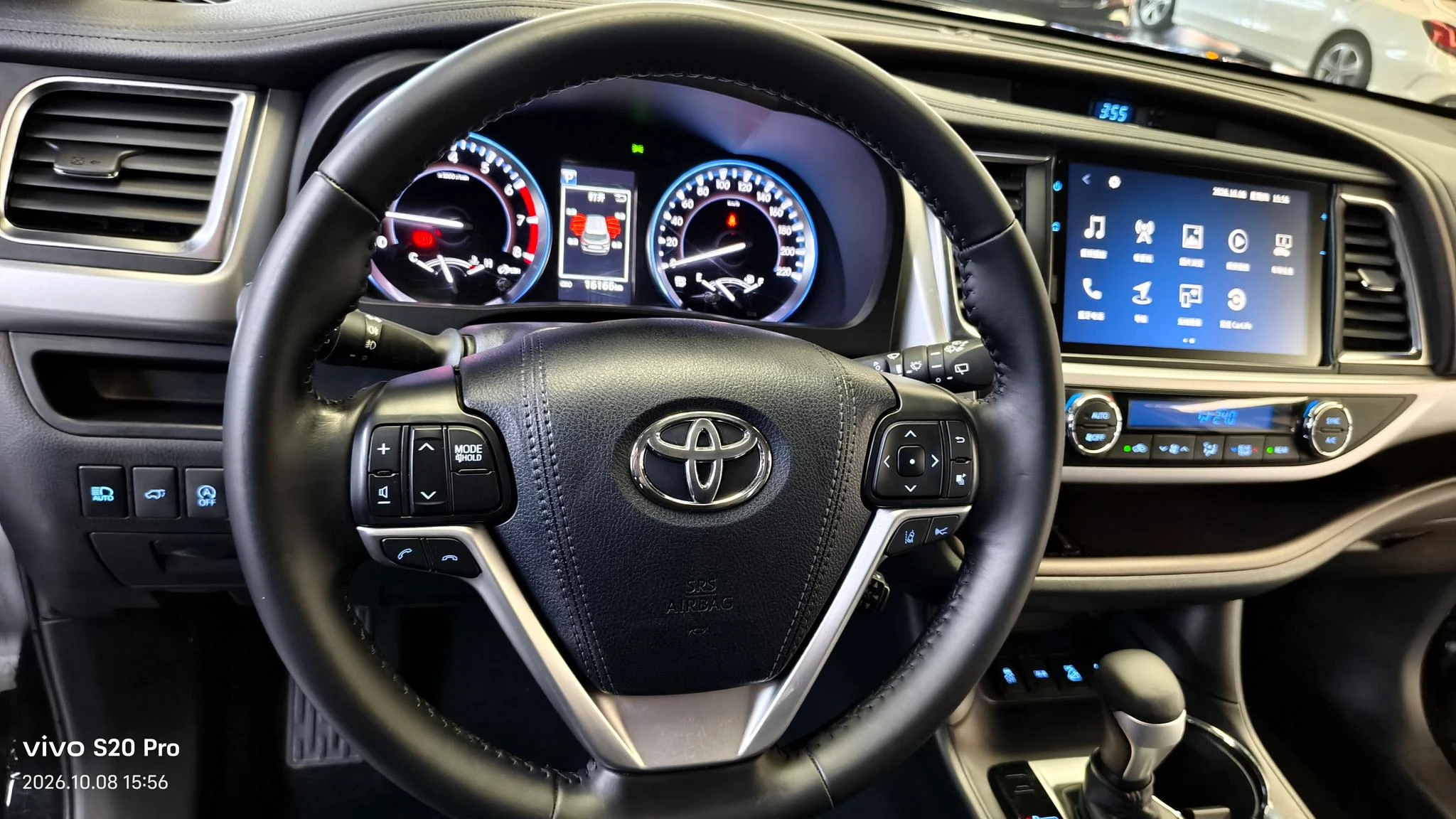 Toyota Highlander, 2021 — фото 16