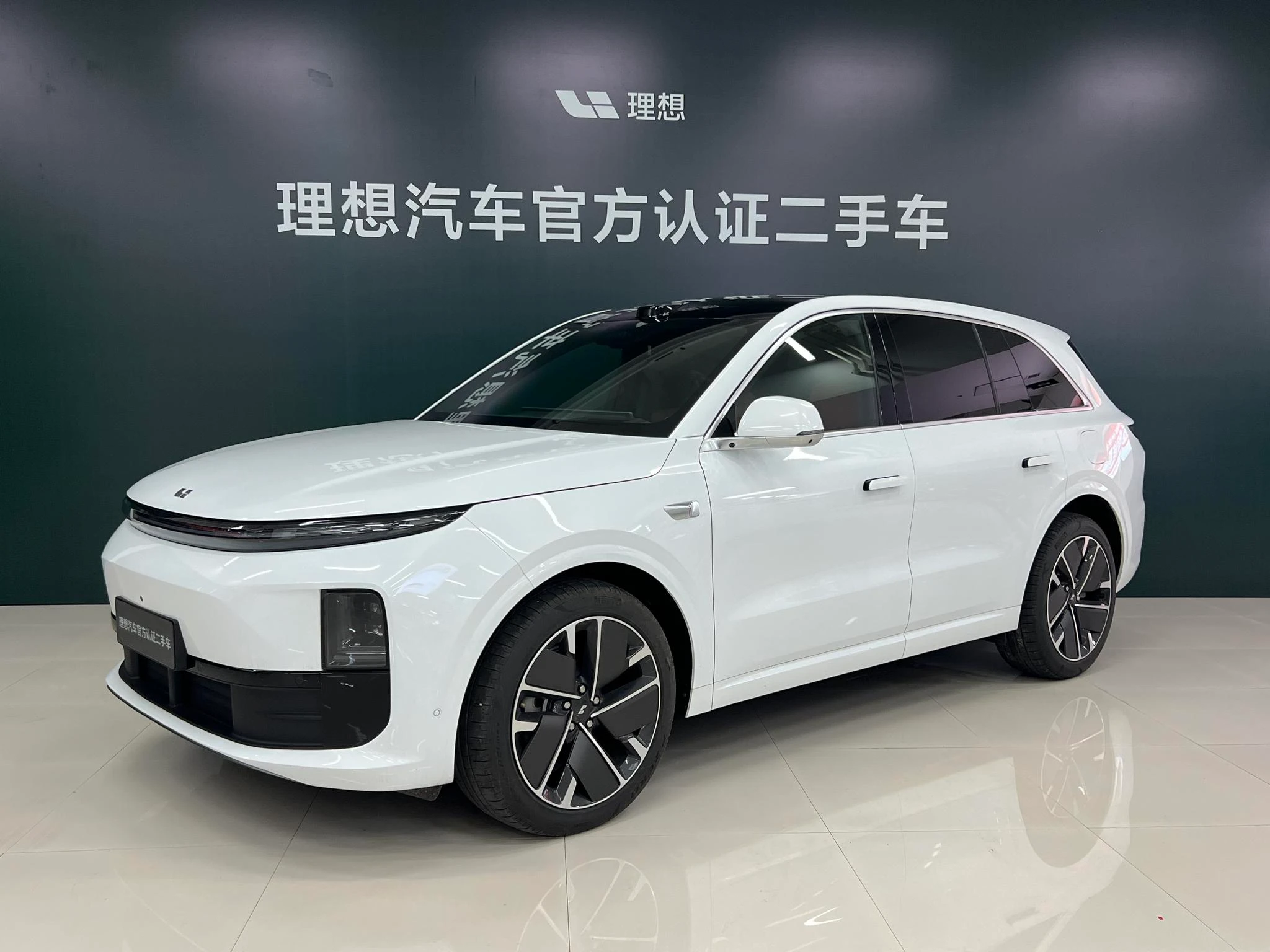 Li Auto Ideal L6