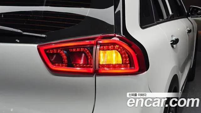 Kia Niro EV, 2018 — фото 23
