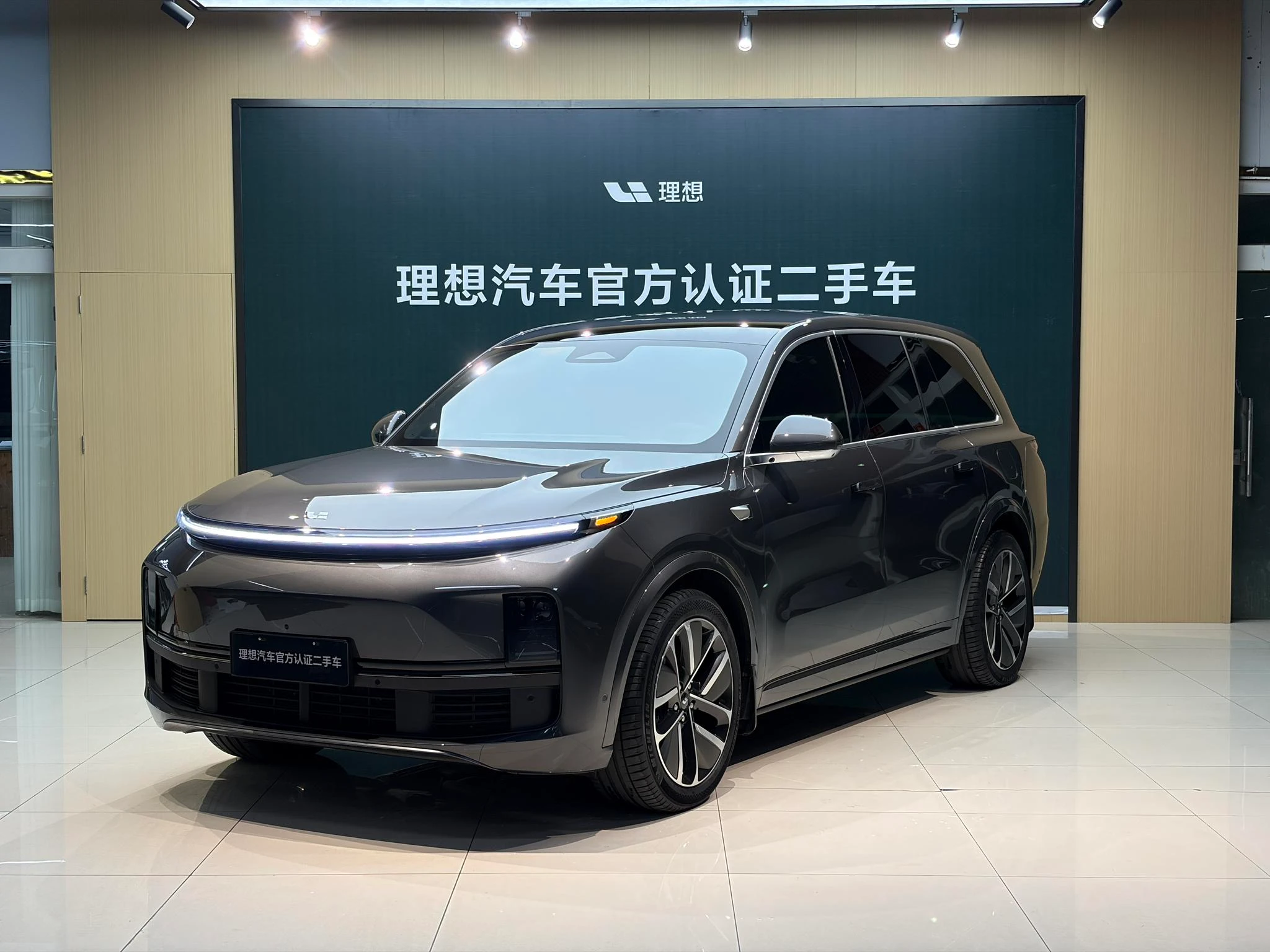 Li Auto Ideal L9