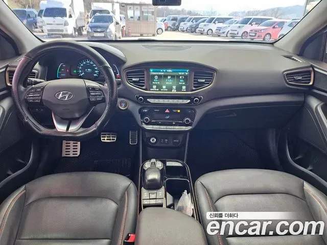 Hyundai Ioniq Ionic Electric, 2016 — фото 14