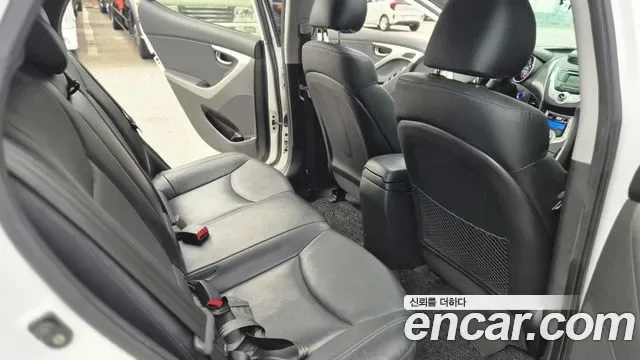 Hyundai Avante MD, 2011 — фото 12