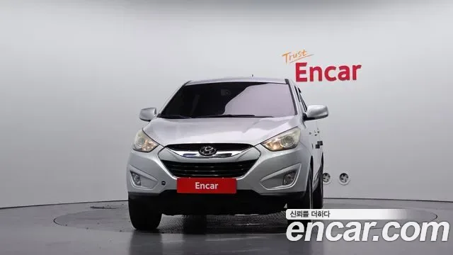 Hyundai Tucson ix, 2012 — фото 3