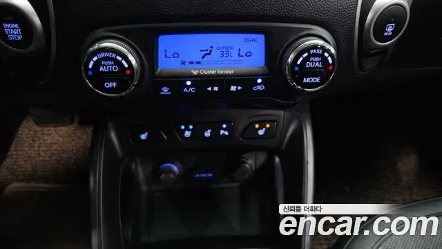 Hyundai Tucson ix, 2011 — фото 18
