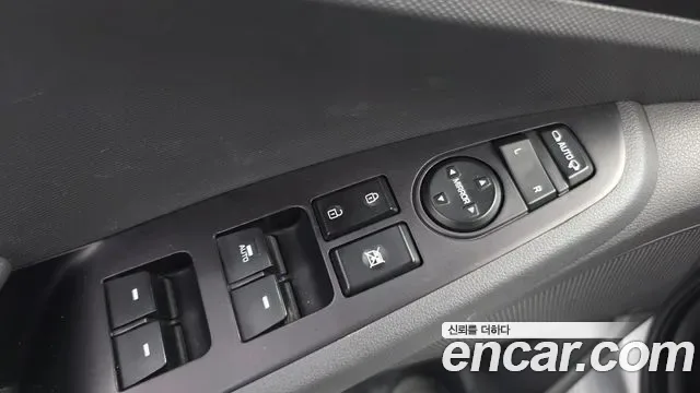 Hyundai Ioniq Ionic Electric, 2017 — фото 29