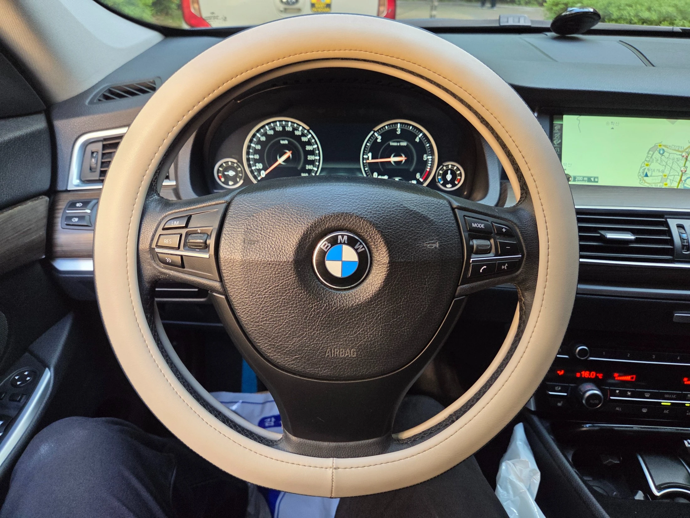 BMW Gran Turismo 5 Series GT (F07), 2013 — фото 11