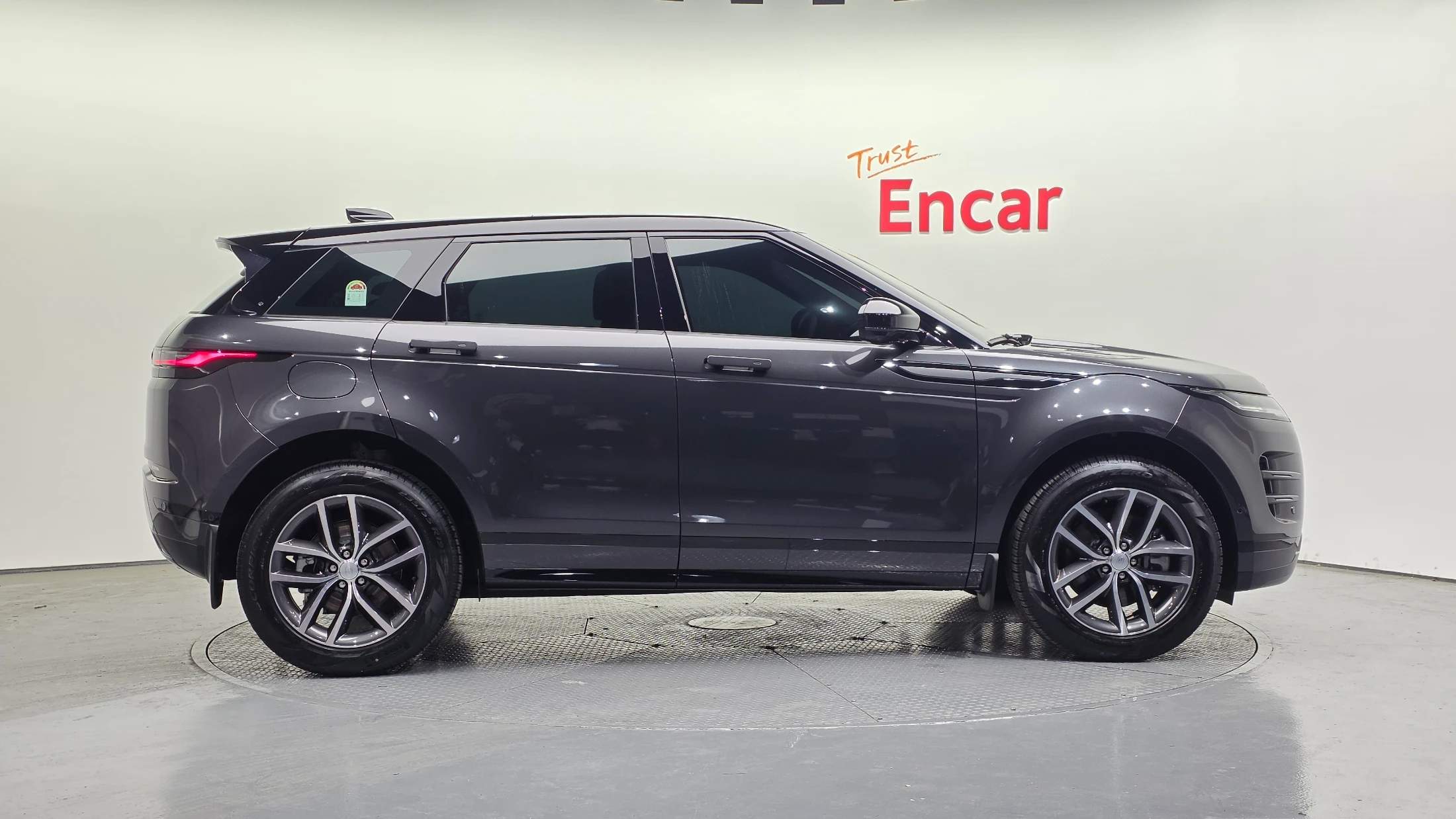 Land Rover Range Rover Evoque, 2025 — фото 5