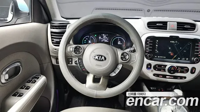 Kia Soul EV, 2014 — фото 13