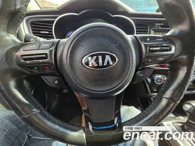 Kia K5 Hybrid, 2014 — фото 12