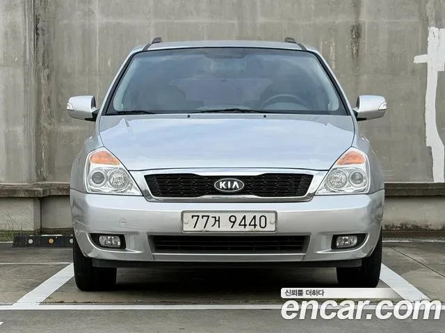 Kia Canival Carnival R, 2012 — фото 2