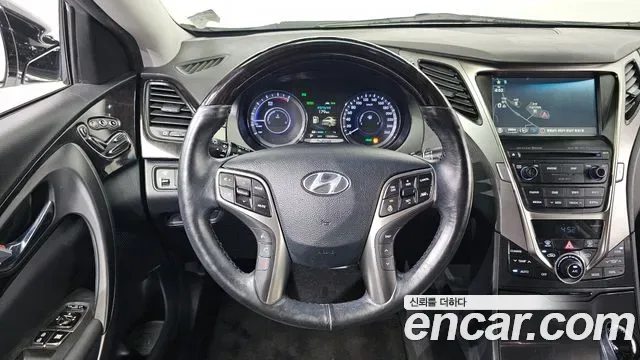 Hyundai Grandeur HG Hybrid, 2014 — фото 15