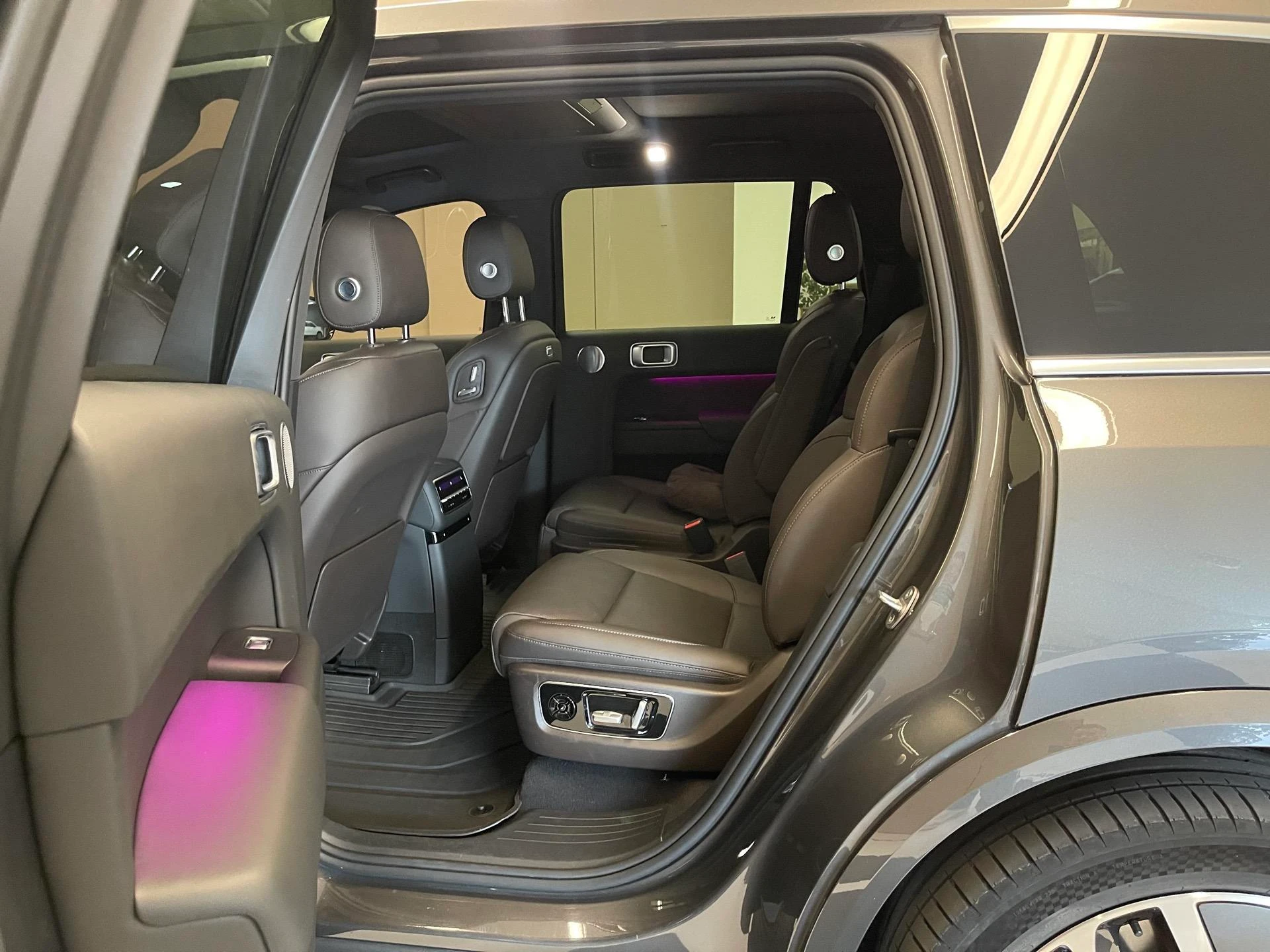 Li Auto Ideal L9, 2022 — фото 19