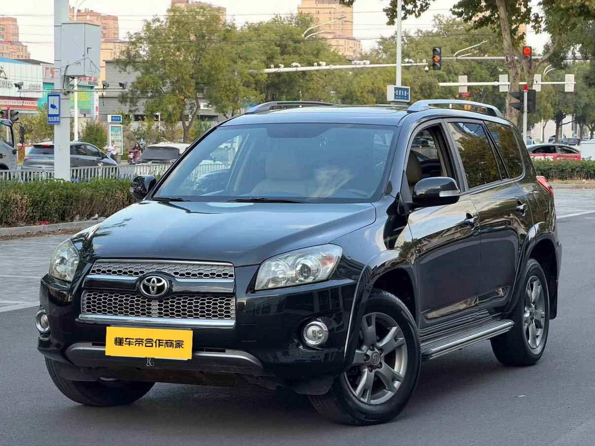 Toyota RAV4 Rongfang
