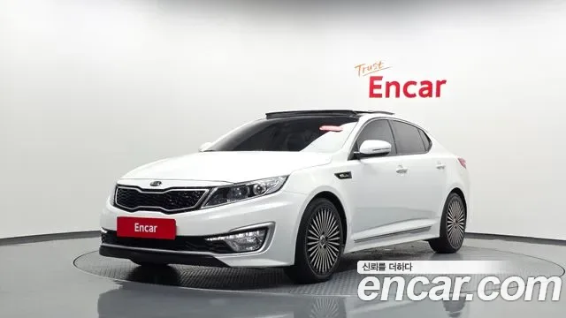 Kia K5 Hybrid