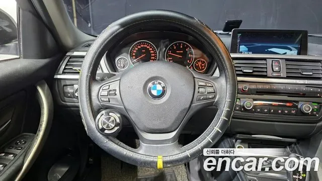 BMW 3-Series F30, 2013 — фото 13