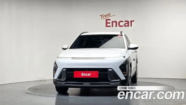 Hyundai Kona SX2, 2025 — фото 2