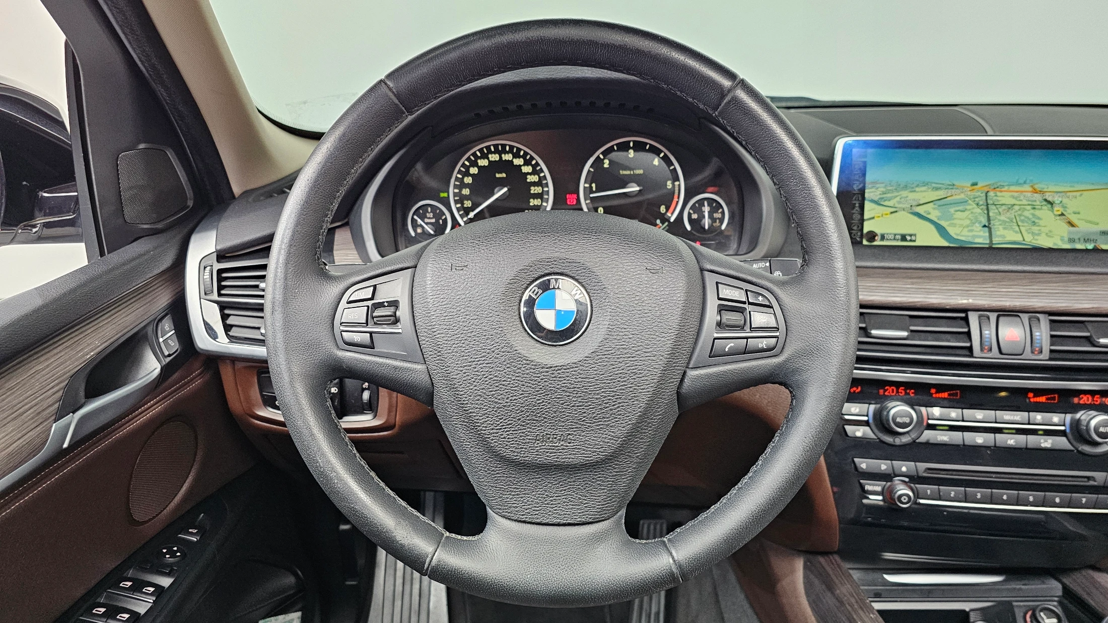 BMW X5 F15, 2014 — фото 13