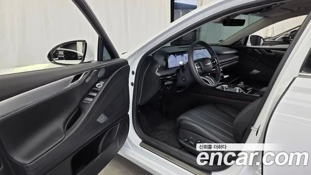 Genesis G80 Electric Fide G80 (RG3), 2025 — фото 10