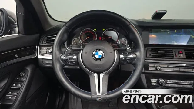 BMW 5-Series F10, 2012 — фото 13