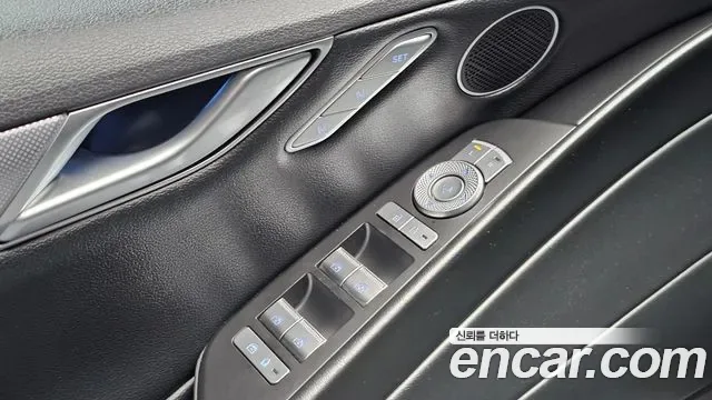 Genesis G80 RG3, 2022 — фото 17