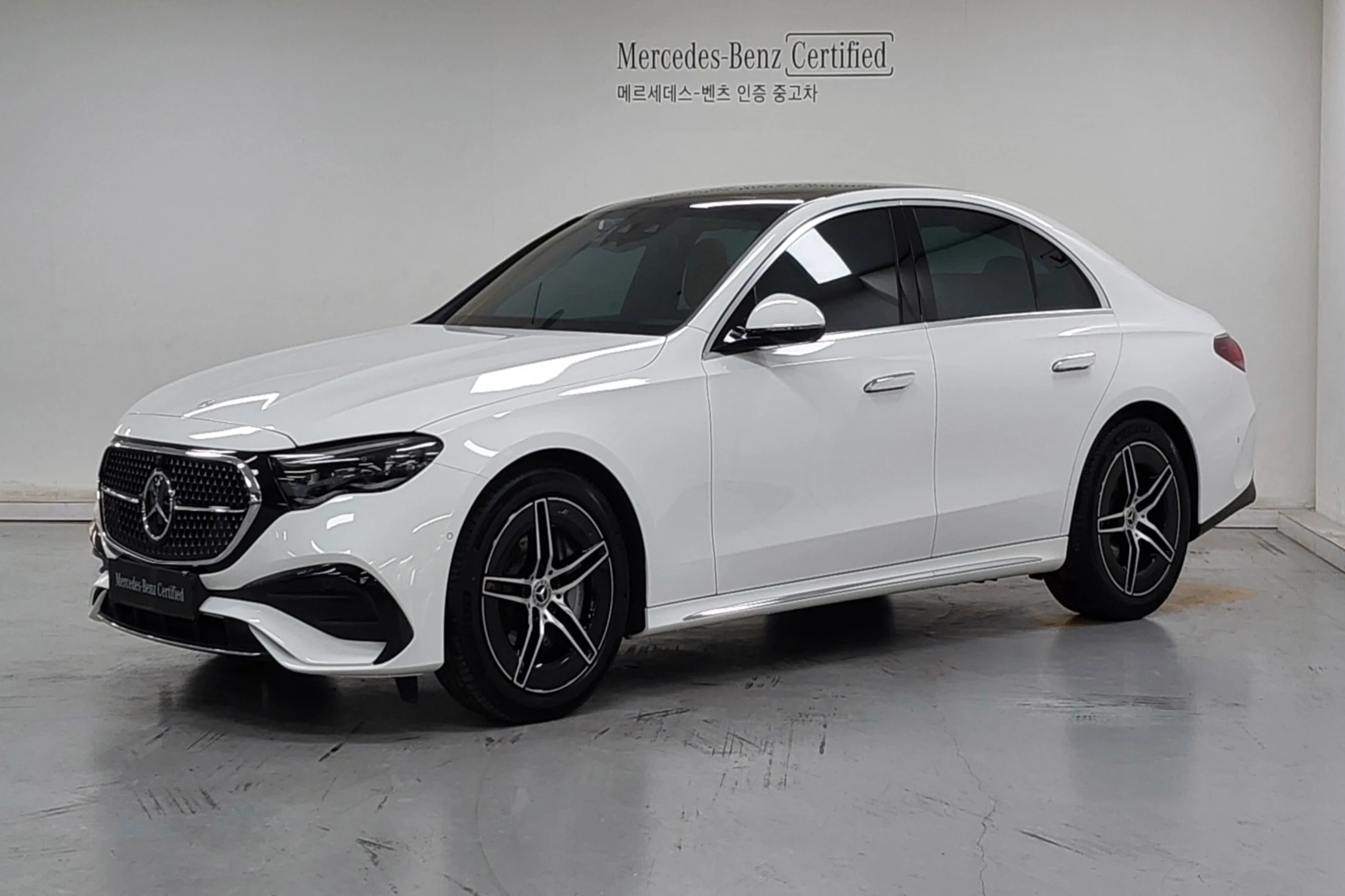 Mercedes-Benz E-Class W214