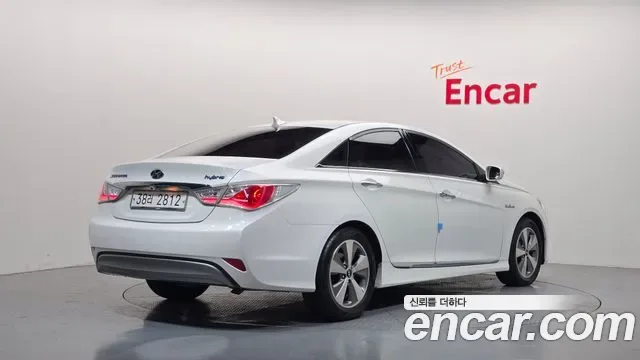 Hyundai Sonata Hybrid, 2011 — фото 2