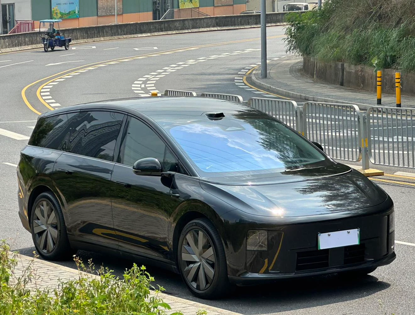 Li Auto ideal i8, 2025 — фото 3