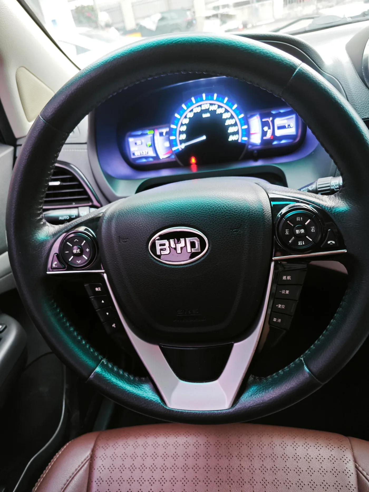 BYD S7, 2015 — фото 19