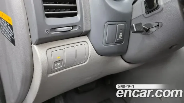 Kia Canival Carnival R, 2011 — фото 14