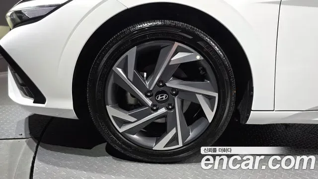 Hyundai Avante CN7, 2025 — фото 5