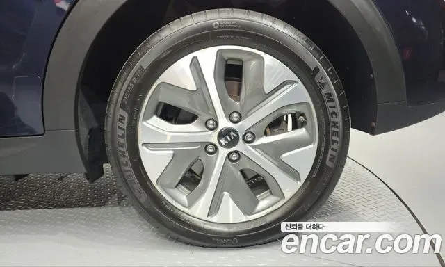 Kia Niro EV, 2018 — фото 21