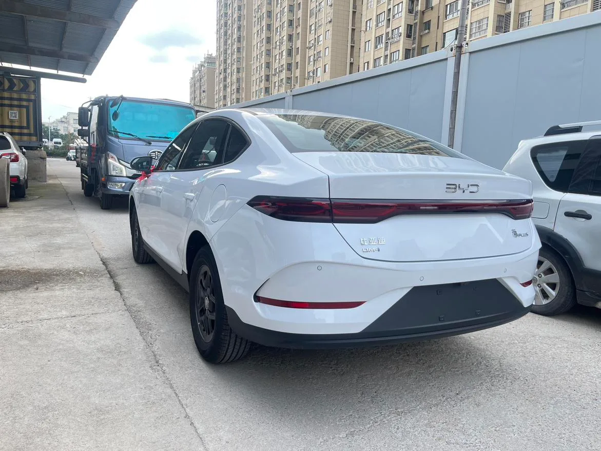 BYD Qin PLUS DM, 2026 — фото 7