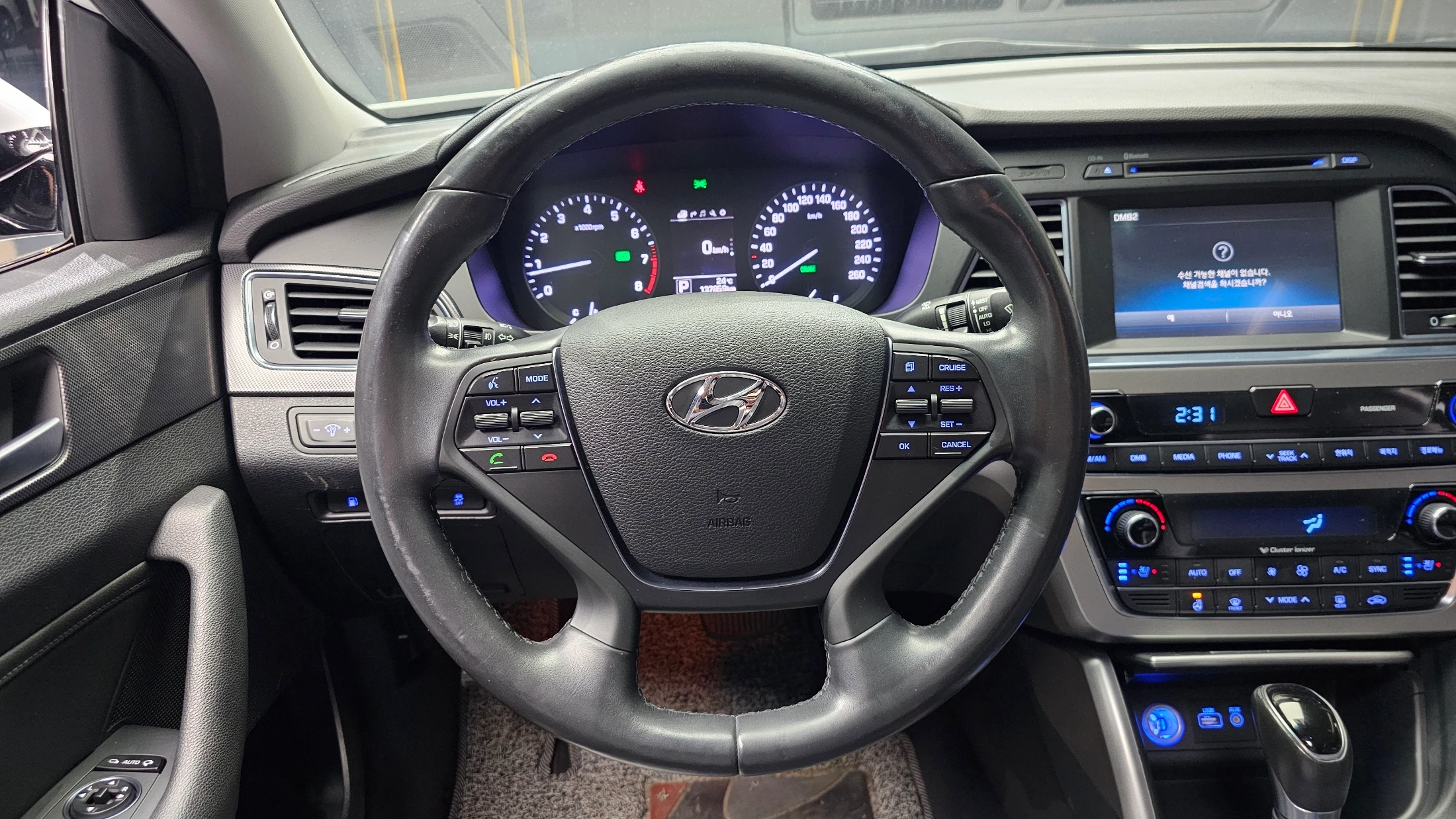Hyundai Sonata LF Sonata, 2014 — фото 13