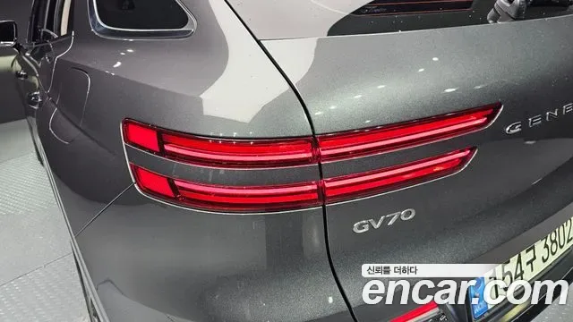 Genesis Gv70, 2021 — фото 23