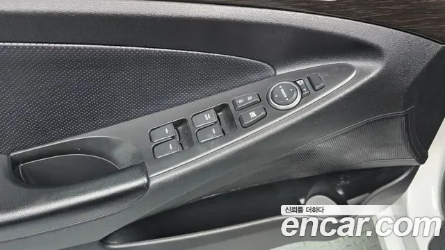 Hyundai Sonata, 2012 — фото 18
