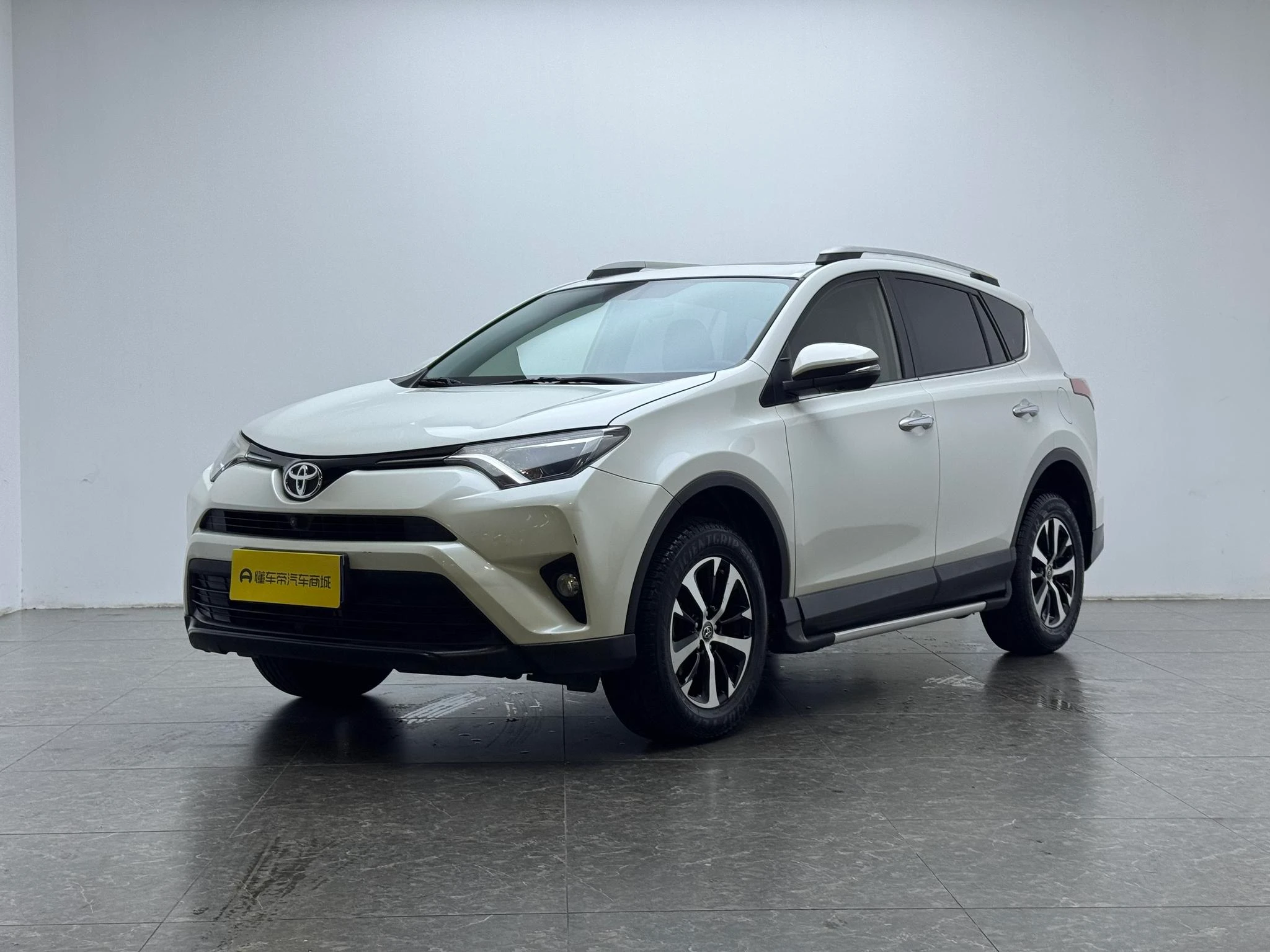 Toyota RAV4 Rongfang