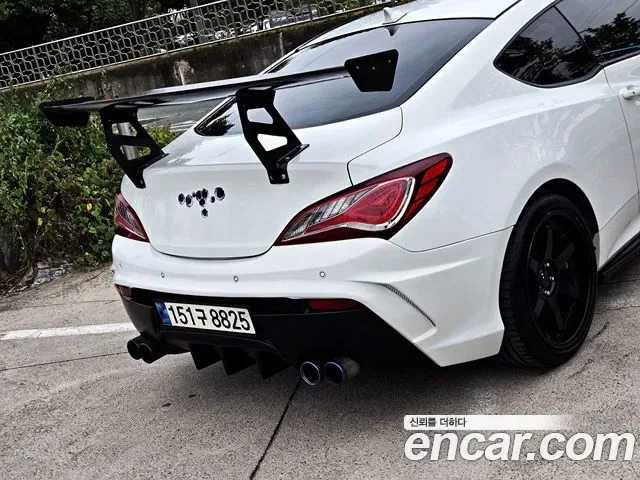 Hyundai Genesis Coupe, 2010 — фото 16