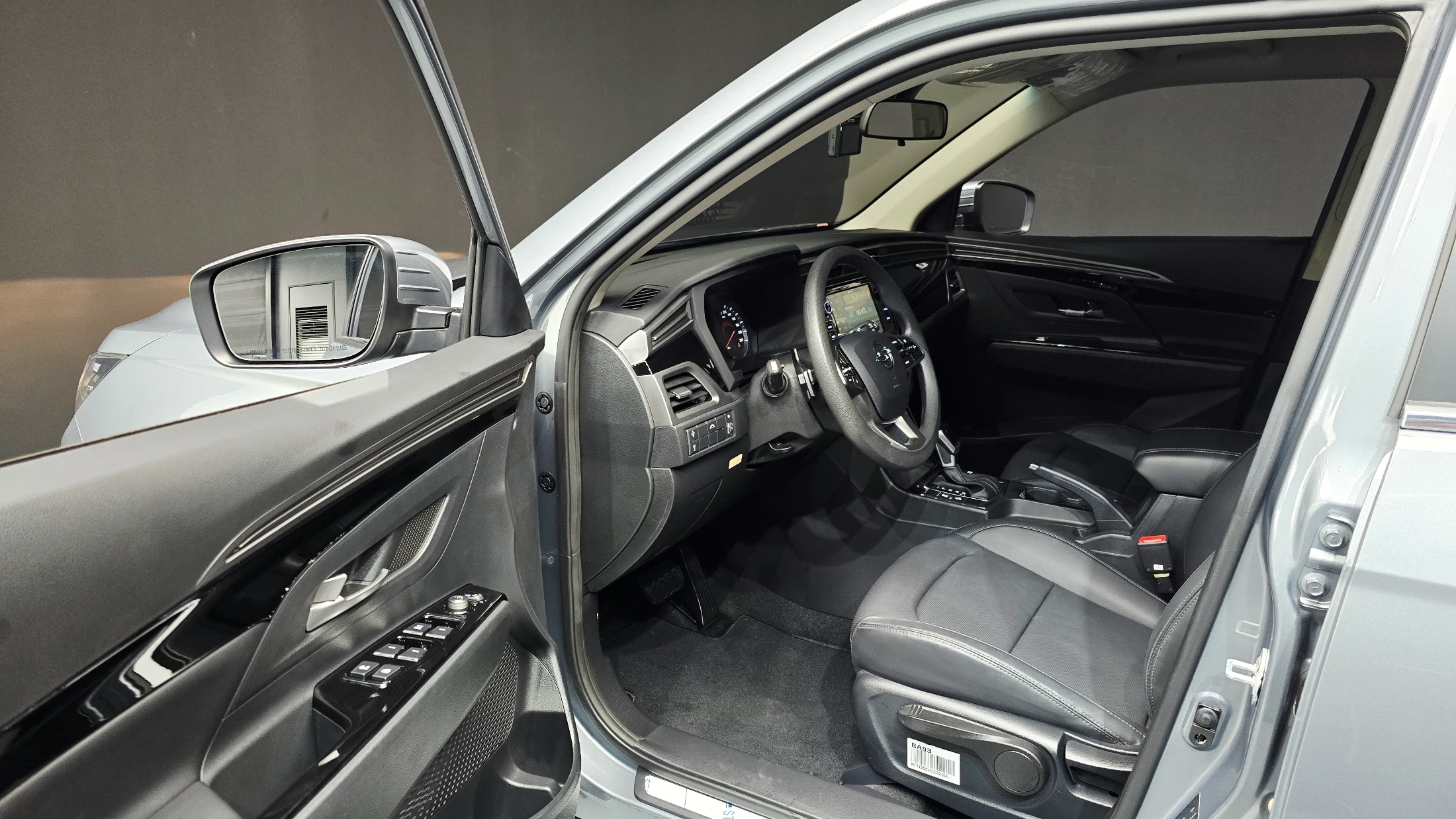 KG_Mobility_Ssangyong Korando Beautiful Korando, 2022 — фото 10