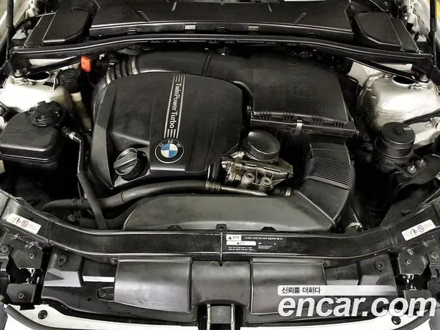 BMW 3-Series E90, 2011 — фото 19