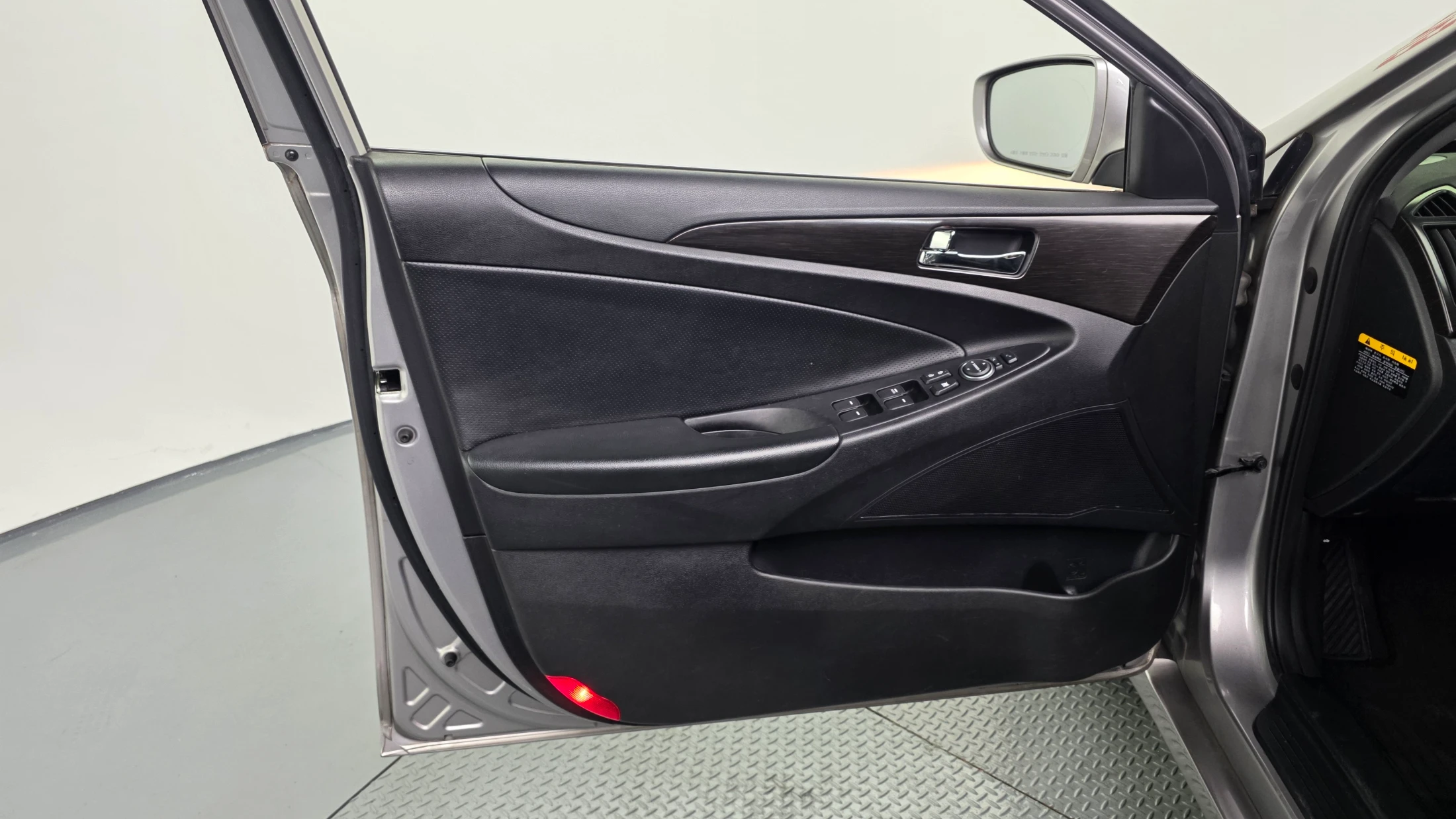 Hyundai Sonata, 2012 — фото 24