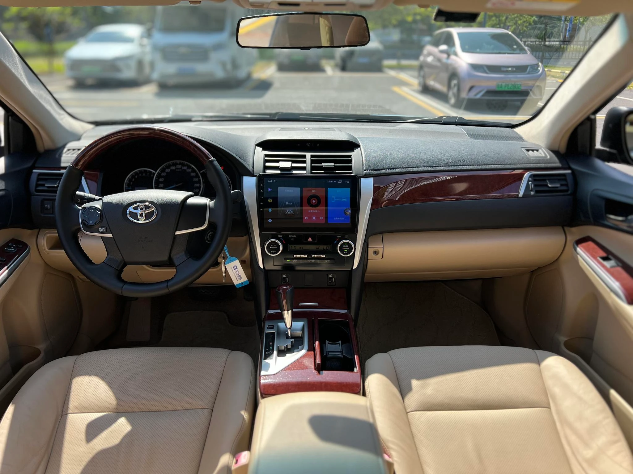 Toyota Camry, 2013 — фото 11