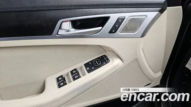 Genesis G80, 2017 — фото 17
