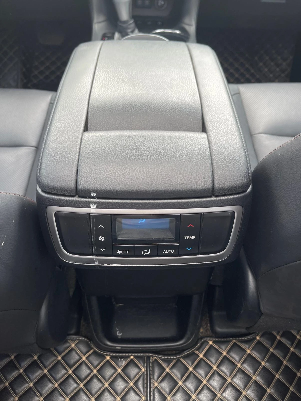 Toyota Highlander, 2018 — фото 19